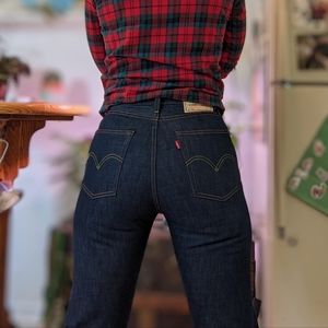 Vintage-style Levi's 701s selvedge size 28x34
